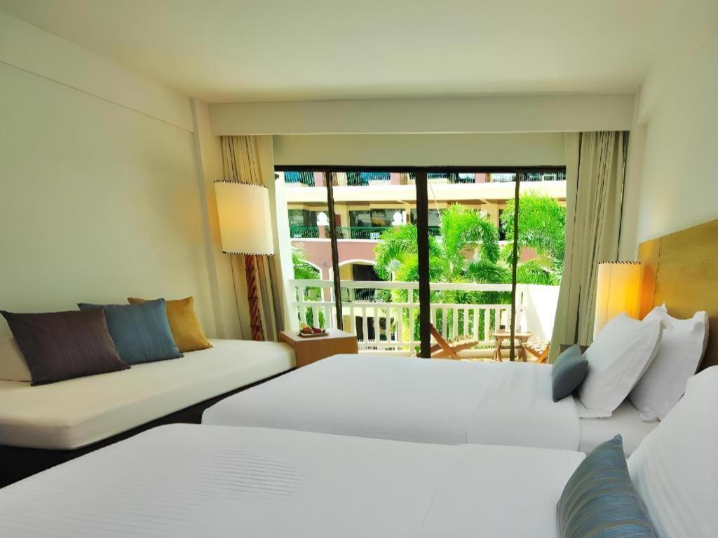 Ramada By Wyndham Phuket Southsea Hotel Karon Ngoại thất bức ảnh