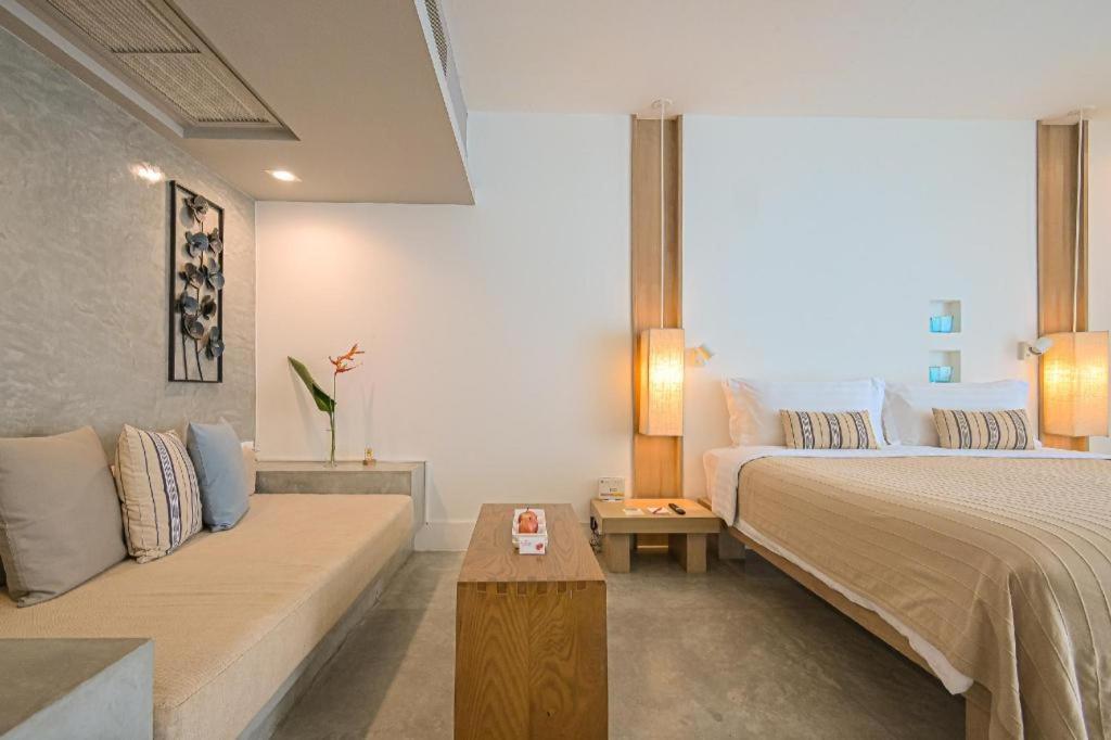 Ramada By Wyndham Phuket Southsea Hotel Karon Ngoại thất bức ảnh