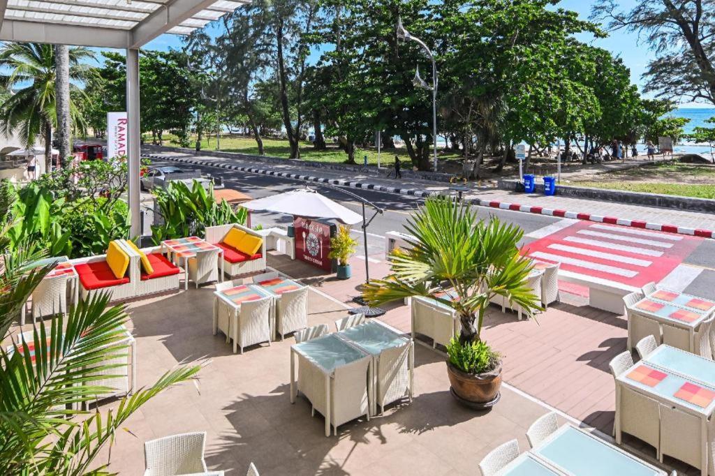 Ramada By Wyndham Phuket Southsea Hotel Karon Ngoại thất bức ảnh